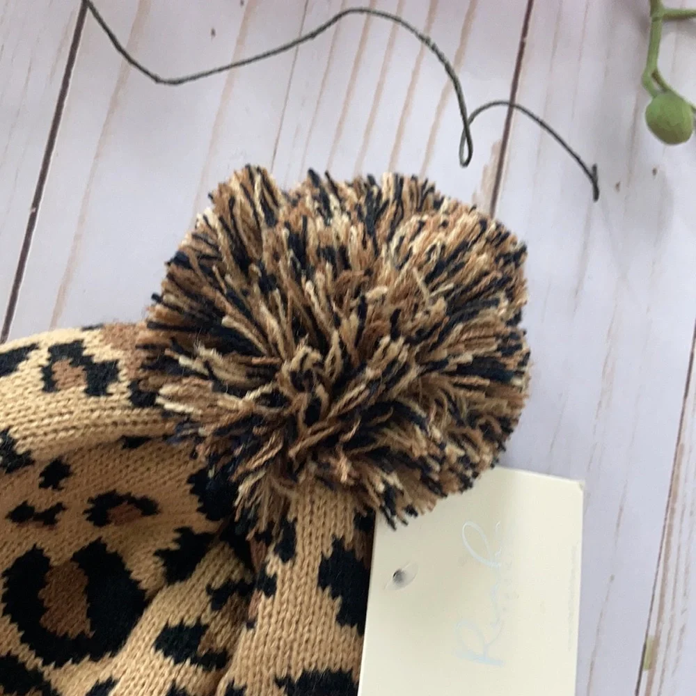 Leopard Print Knitted Pom Pom Beanie - Picture 5 of 5